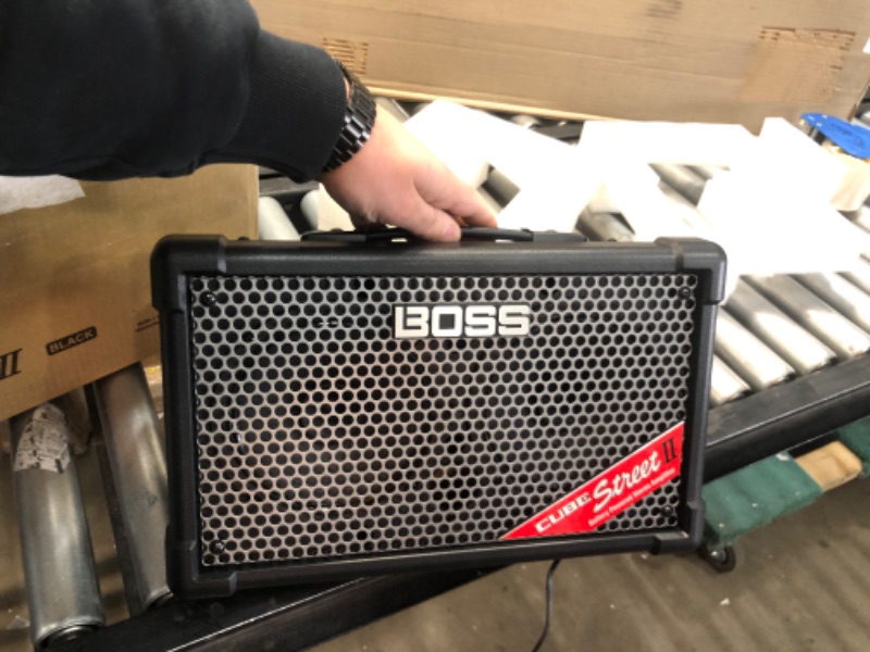 Photo 2 of BOSS CUBE STREET 2-2X6.5" 10-WATT BATTERY POWERED COMBO AMP - BLACK
