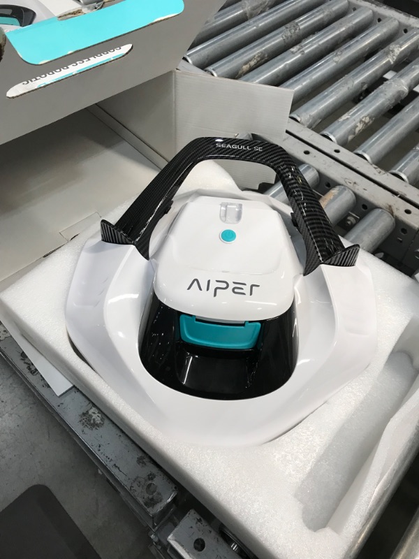 Photo 2 of (2023 New) AIPER Seagull SE Cordless Robotic Pool Cleaner, Pool Vacuum Lasts 90 Mins, LED Indicator, Self-Parking, Ideal for Above/In-Ground Flat Pools up to 40 Feet - White