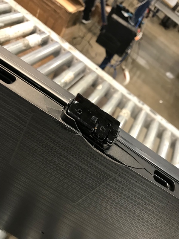 Photo 5 of SAMSUNG 32-Inch Class QLED Q60A Series - 4K UHD Dual LED Quantum HDR Smart TV with Alexa Built-in (QN32Q60AAFXZA, 2021 Model)
