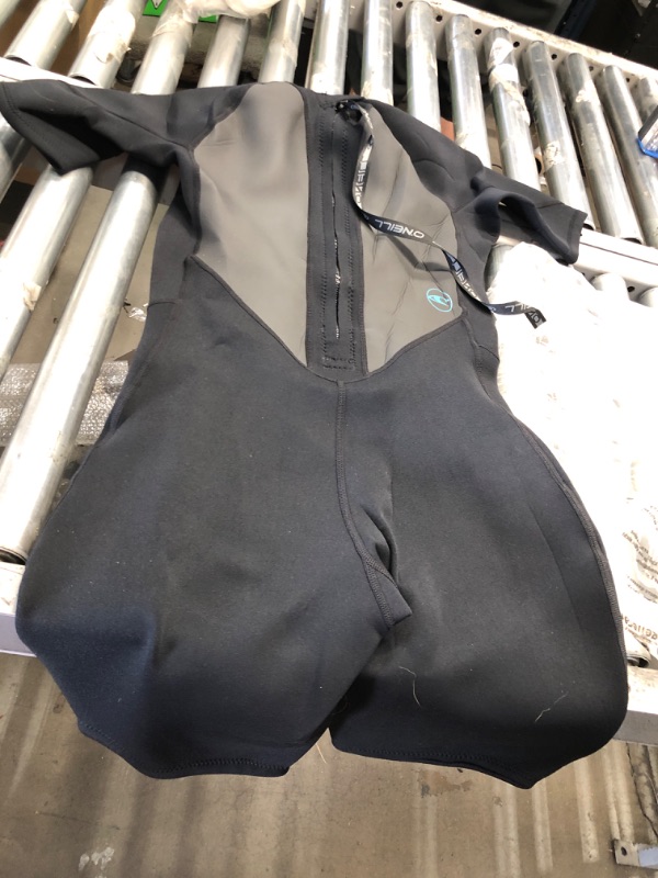 Photo 2 of **USED** O'NEILL WOMEN'S REACTOR-2 2MM BACK ZIP S/S SPRING WETSUIT