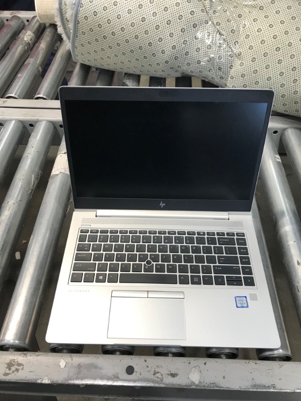 Photo 2 of PARTS ONLY 
HP Elitebook 840 G5 - 14 FHD - i5-8350U Quad Core - 8 GB RAM - 256 SSD - Windows 10 Pro 64 (Renewed)
