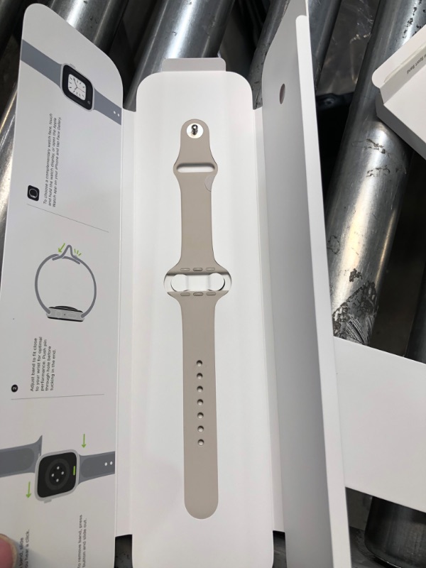 Photo 3 of Apple Watch SE (2nd Gen) [GPS 44mm] Smart Watch w/Starlight Aluminum Case & Starlight Sport Band - S/M. Fitness & Sleep Tracker, Crash Detection, Heart Rate Monitor, Retina Display, Water Resistant
