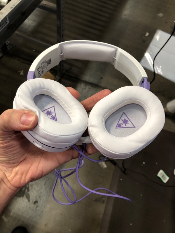 Photo 1 of **USED** Turtle Beach Recon Spark Wired Gaming Headset for Nintendo Switch/Xbox One/Series X|S/PlayStation 4/5 - White/Purple