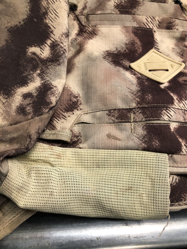 Photo 1 of Dakine D.100.5451.964.OS Urbn Mission Pack 23L Ashcroft Camo OS

