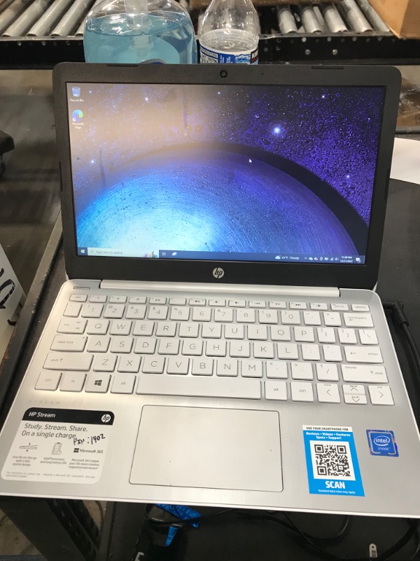 Photo 2 of HP Stream 11.6" Full HD Intel Celeron N4020 4GB Memory 32GB Storage Windows 10 Laptop Computer 