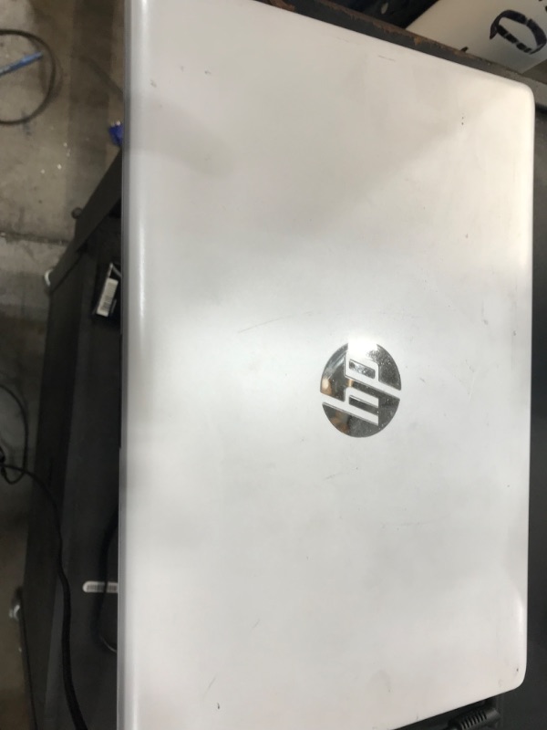Photo 1 of HP STREAM 11.6" FULL HD INTEL CELERON N4020 4GB MEMORY 32GB STORAGE WINDOWS 10 LAPTOP COMPUTER
