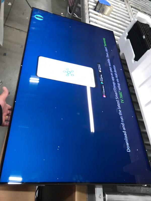 Photo 3 of **REMOTE DOESN'T WORK AND MISSING PARTS FOR STAND**
SAMSUNG 55-Inch Class QLED 4K UHD Q90T Series Quantum HDR Smart TV w/Ultra Viewing Angle, Adaptive Picture, Gaming Enhancer, Alexa Built-in (QN55Q90TDFXZA)
