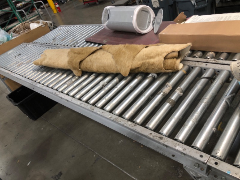 Photo 1 of **USED** Loloi II Grand Canyon Collection GC-09 TAN, Transitional 5' x 6'-6" Area Rug Tan 5' x 6'-6"