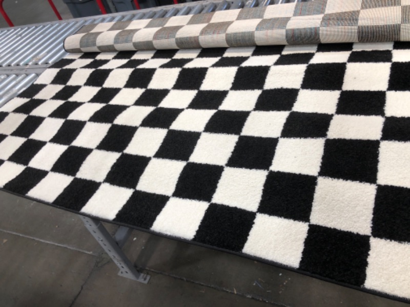 Photo 2 of **USED** 1909 Checkered Black and White 5 x 7 Area Rug Carpet