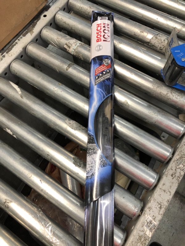 Photo 2 of BOSCH ICON 26OE Premium Beam Wiper Blade - 26" (Single) 26OE Single Wiper Blades