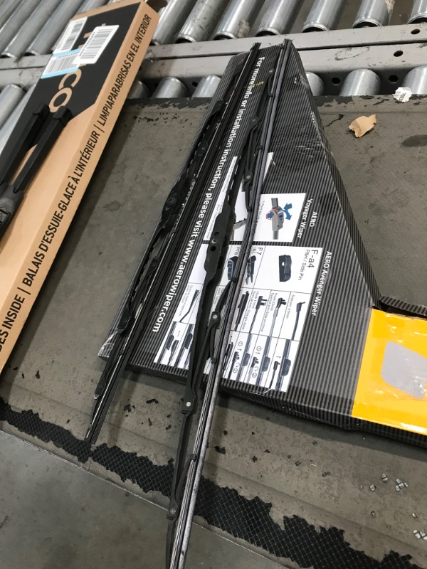 Photo 1 of AERO Voyager 24" + 21" Premium All-Season OEM Quality Windshield Wiper Blades with Extra Rubber Refill + 1 Year Warranty (Set of 2) 24"+21" (Pair for Front Windshield)