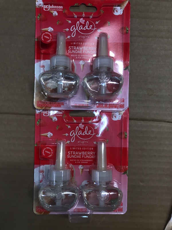 Photo 2 of 2PK-Glade Plugins Scented Oil 2 Refills, Air Freshener Glade Plug in Refills, Strawb
