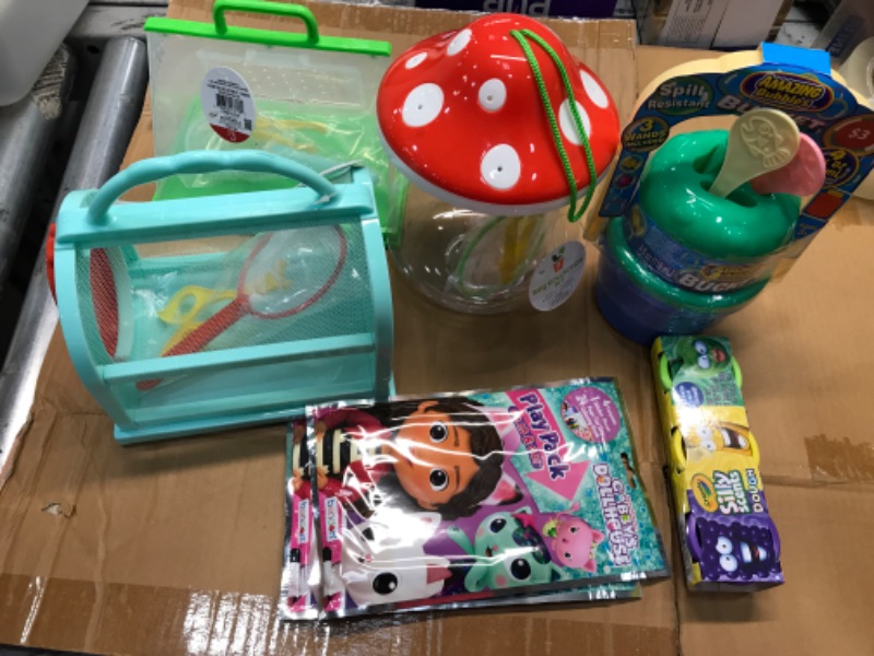 Photo 1 of 7 piece toy assortment