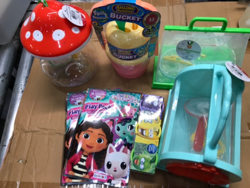 Photo 1 of 7 piece toy assortment