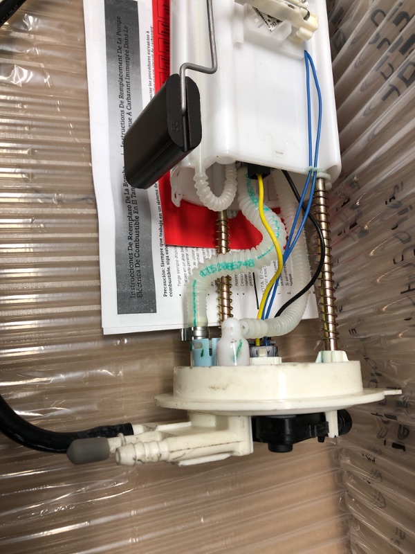 Photo 3 of Delphi FG0375 Fuel Pump Module