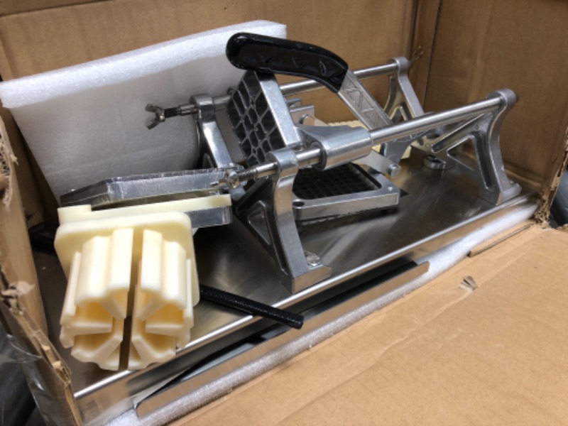 Photo 2 of **MISSING PARTS** VEVOR Commercial French Fry Cutter with 4 Replacement Blades, 1/4 and 3/8 Blade Easy Dicer Chopper, 6-wedge Slicer and 6-wedge Apple Corer, Lemon Potato Cutter for French Fries with Extended Handle 1/4? +3/8? +6 Wedger Slicer + 6 Wedger 