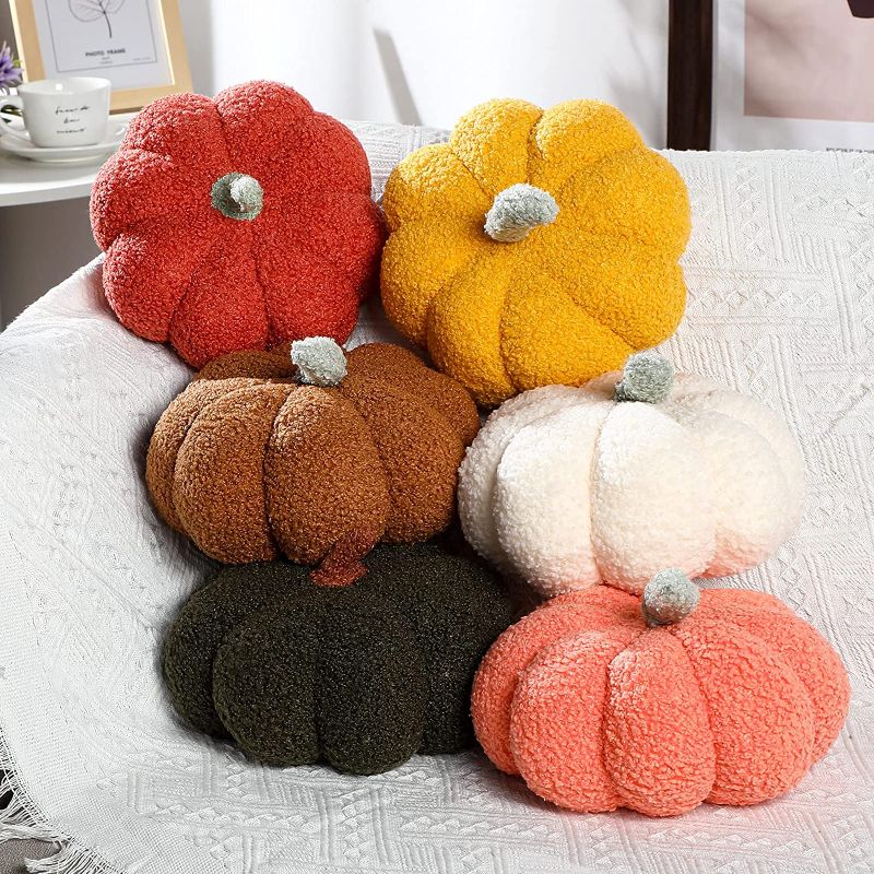 Photo 1 of 6 Pcs Pumpkin Shaped Pillow 8'' 3D Fleece Pumpkin Throw Pillows Plush Decorative Pumpkin Pillow Thanksgiving Cushion Stuffed Fluffy Pumpkin for Halloween Bedroom Sofa Couch Fall Decor (Classic Color)
