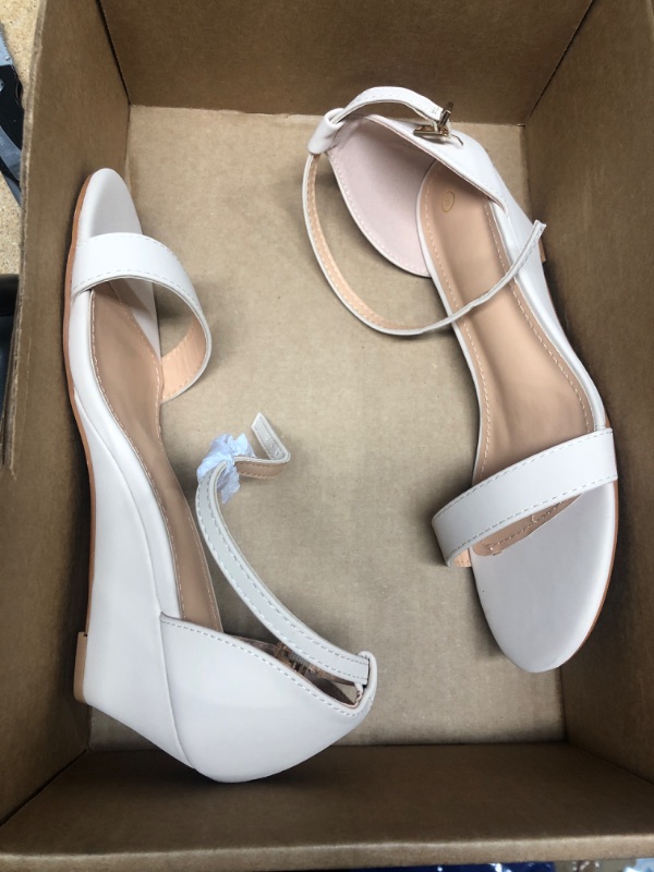 Photo 1 of DREAM PAIRS Women's Ingrid Ankle Strap Low Wedge Sandal 8
