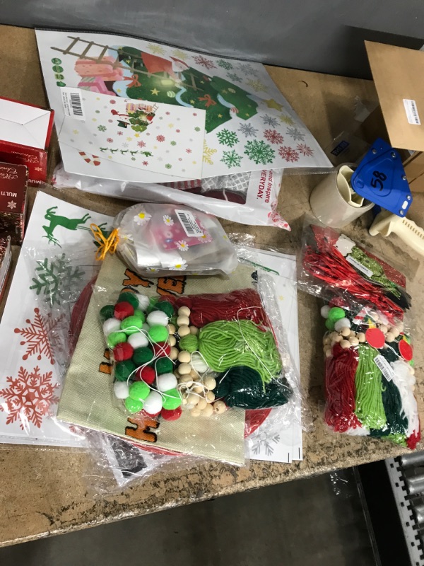 Photo 1 of 12  BUNDLE HOLIDAY