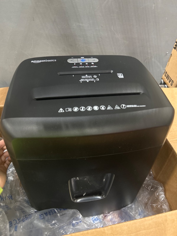 Photo 2 of Amazon Basics 15-Sheet Cross Cut Paper Shredder and Credit Card CD Shredder with 6 Gallon Bin 15 Sheet - new model Shredder