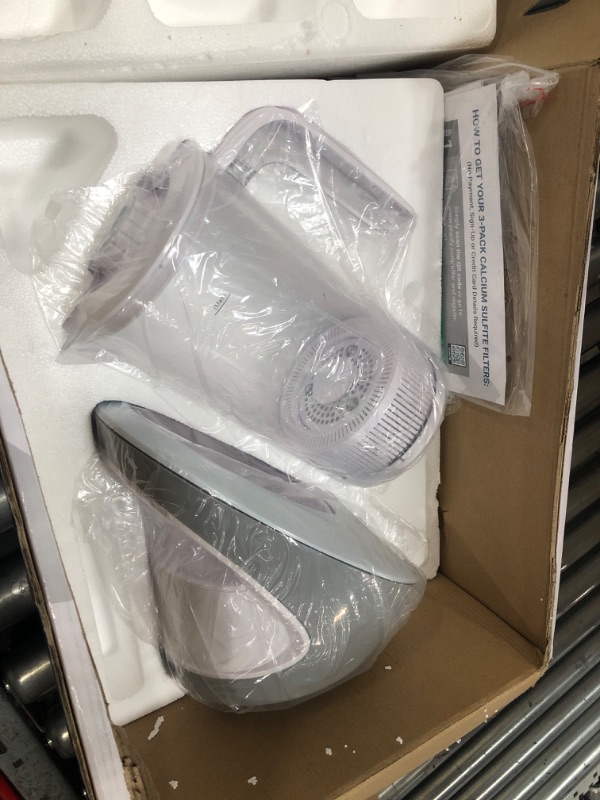 Photo 1 of Hydrogen Alkaline Water Pitcher - Rich Hydrogen Water Generator Electrolysis Jug with SPE and PEM Concentrator Technology. Balanced Purified Water PH Levels and Filtered with Calcium Sulfite.