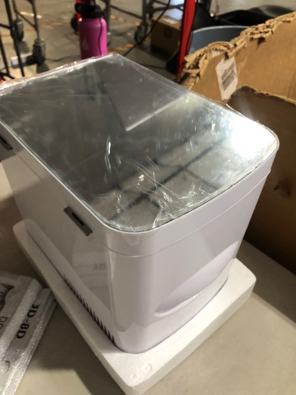 Photo 3 of [FOR PARTS, READ NOTES. NON FUNCTIONAL]
Chefman Portable Mirrored Personal Fridge 4 Liter Mini Refrigerator Skin Care, Makeup Storage, Beauty, Serums and Face Masks, Small 