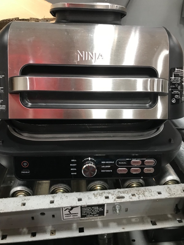 Photo 3 of 
Ninja IG601 Foodi XL 7-in-1 Indoor Grill Combo, use Opened or Closed, Air Fry, Dehydrate & More, Pro Power Grate, Flat Top Griddle, Crisper, Black, 4 Quarts
