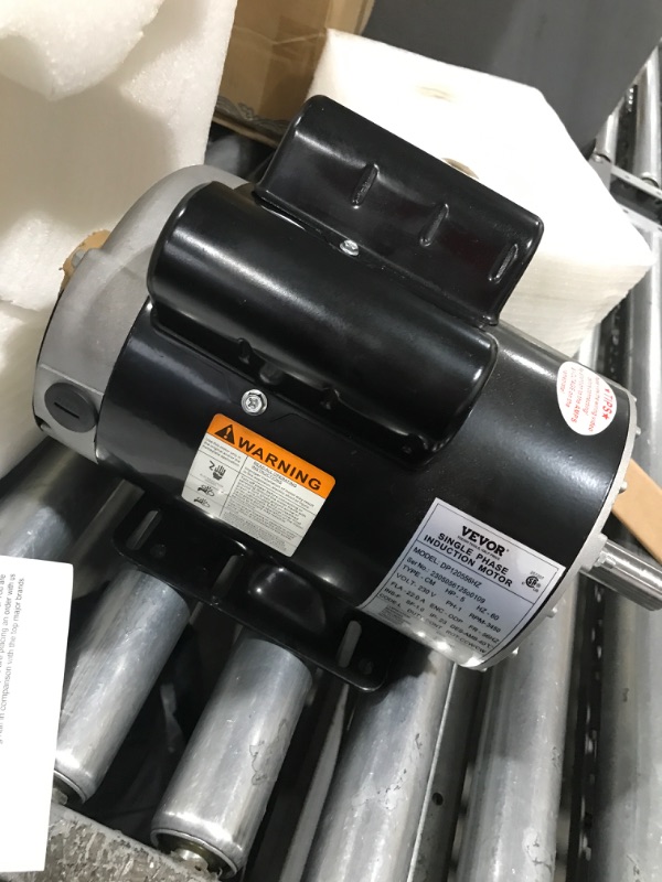 Photo 2 of 
VEVOR 5HP Electric Compressor Motor, 115V/230V FLA-15.0A/7.5A 3450 RPM, 5/8'' Keyed Shaft 56 Frame 60Hz Electric Motor, Single Phase AC Motor for...
Size:2 HP