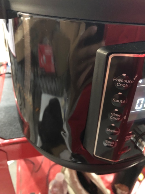 Photo 12 of *MAJOR DENTS SEE NOTES*
Instant Pot Pro Crisp 11-in-1 Air Fryer and Electric Pressure Cooker Combo Black)