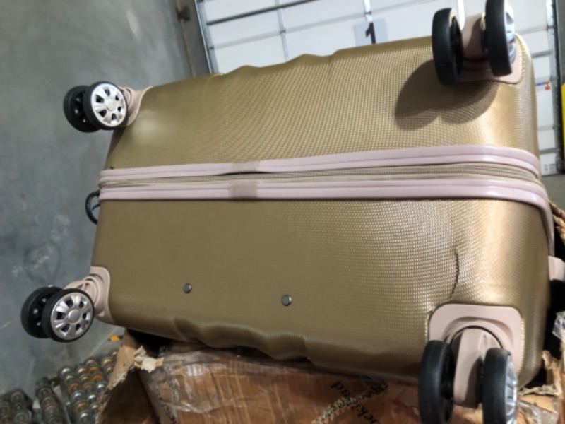 Photo 5 of *MINOR DAMAGE SEE PHOTO*
Rockland Santa Fe Hardside Spinner Wheel Luggage, Bronze, 1-Piece (28")Bronze