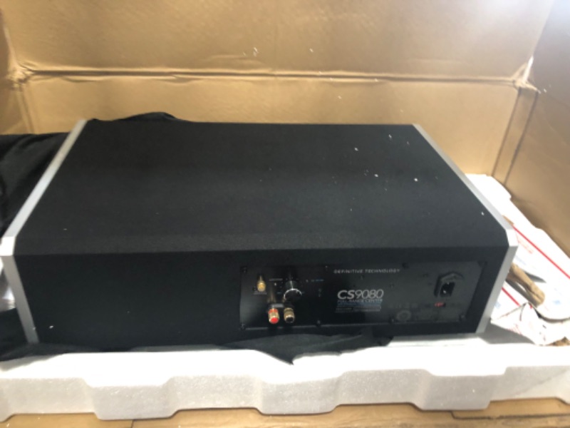 Photo 1 of Definitive Technology Dymension DM30
