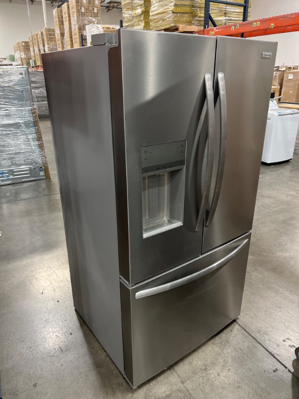 Photo 4 of Frigidaire 27.8-cu ft French Door Refrigerator with Ice Maker (Fingerprint Resistant Stainless Steel) ENERGY STAR