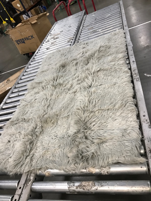 Photo 2 of 3' x 4'8" grey furry faux rug