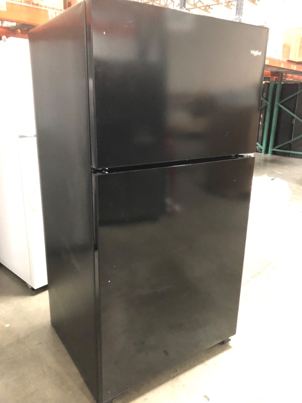 Photo 9 of Whirlpool 20.5-cu ft Top-Freezer Refrigerator (Black)