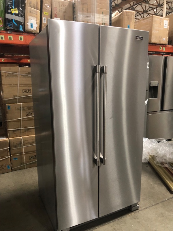 Photo 10 of Maytag 24.9-cu ft Side-by-Side Refrigerator (Fingerprint Resistant Stainless Steel)