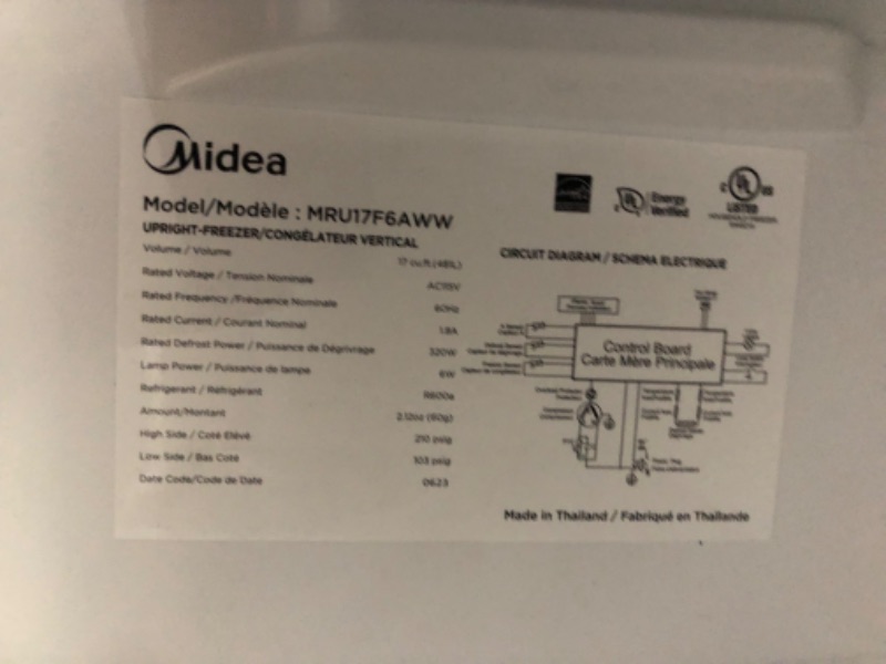 Photo 11 of Midea Garage Ready 17-cu ft Frost-free Convertible Upright Freezer/Refrigerator (White) ENERGY STAR