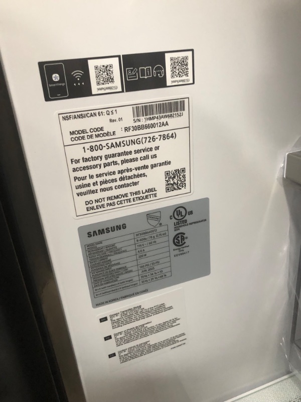 Photo 12 of Samsung Bespoke 30.1-cu ft Smart French Door Refrigerator with Dual Ice Maker and Door within Door (White Glass- All Panels) ENERGY STAR