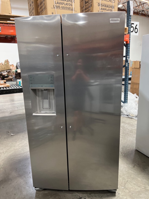 Photo 7 of Frigidaire Gallery 25.6-cu ft Side-by-Side Refrigerator with Ice Maker (Fingerprint Resistant Stainless Steel) ENERGY STAR