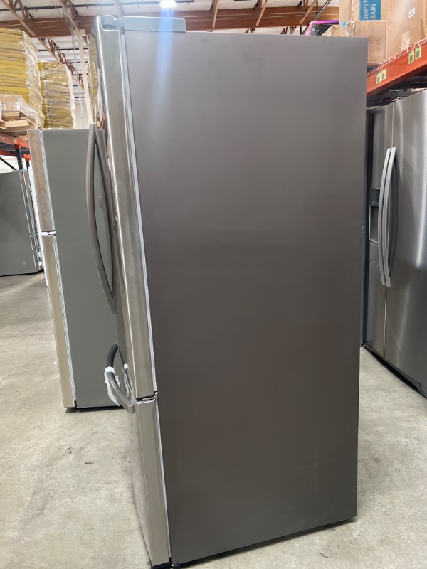 Photo 9 of Samsung 27-cu ft French Door Refrigerator with Dual Ice Maker (Fingerprint Resistant Stainless Steel) ENERGY STAR