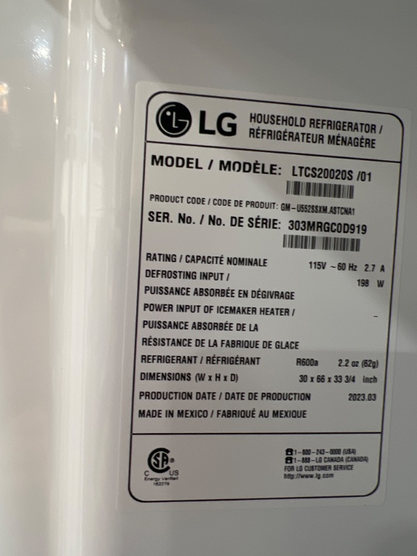 Photo 5 of LG 20.2-cu ft Top-Freezer Refrigerator (Stainless Steel) ENERGY STAR