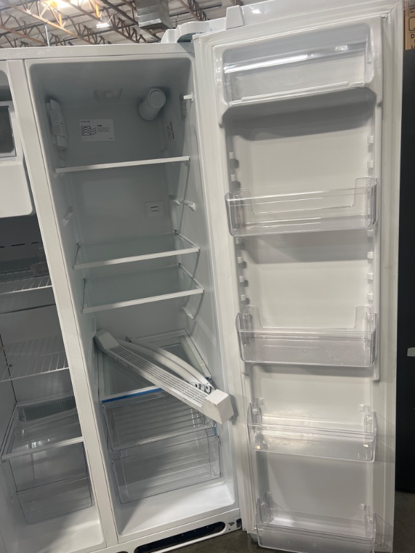 Photo 6 of Frigidaire 25.6-cu ft Side-by-Side Refrigerator with Ice Maker (White) ENERGY STAR
Item #5122791

Model #FRSS2623AW