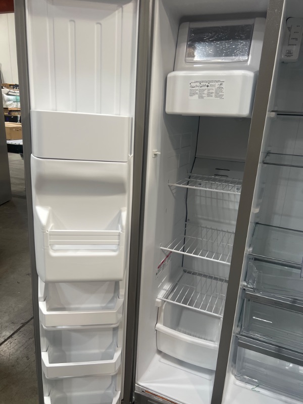 Photo 8 of Whirlpool 24.6-cu ft Side-by-Side Refrigerator with Ice Maker (Fingerprint Resistant Stainless Steel)