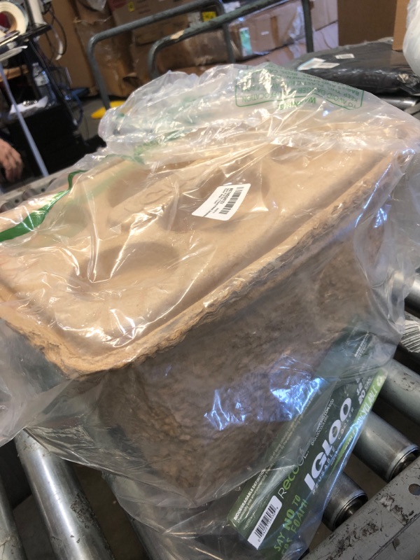 Photo 1 of Igloo 16 Qt Eco-Friendly Recool Compostable Cooler