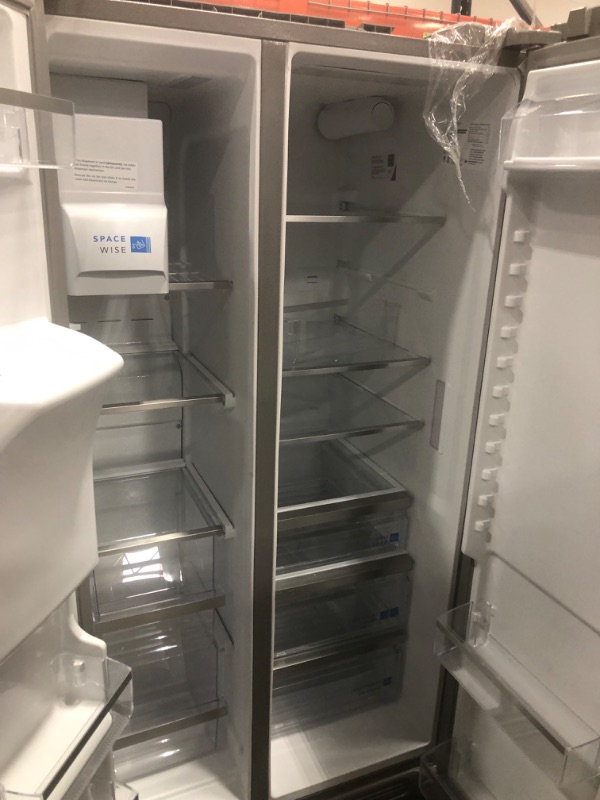 Photo 3 of Frigidaire Gallery 25.6-cu ft Side-by-Side Refrigerator with Ice Maker (Fingerprint Resistant Stainless Steel) ENERGY STAR