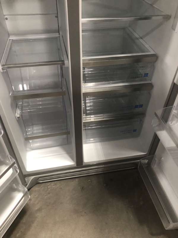 Photo 5 of Frigidaire Gallery 25.6-cu ft Side-by-Side Refrigerator with Ice Maker (Fingerprint Resistant Stainless Steel) ENERGY STAR