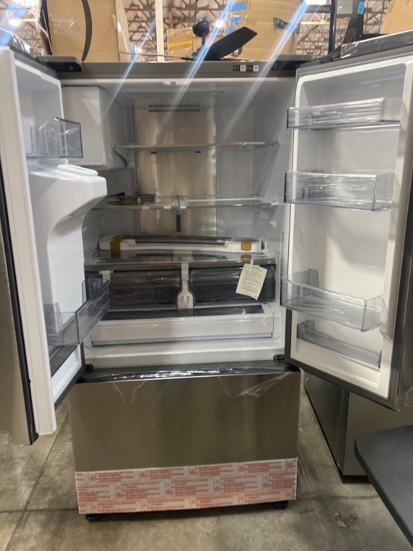 Photo 5 of Samsung Mega Capacity 30.5-cu ft Smart French Door Refrigerator with Dual Ice Maker (Fingerprint Resistant Stainless Steel) ENERGY STAR