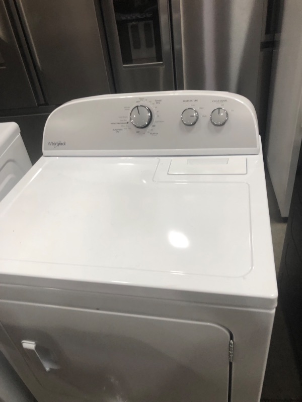 Photo 2 of Whirlpool 7-cu ft Electric Dryer (White)