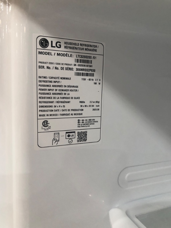 Photo 9 of LG 20.2-cu ft Top-Freezer Refrigerator (Stainless Steel) ENERGY STAR