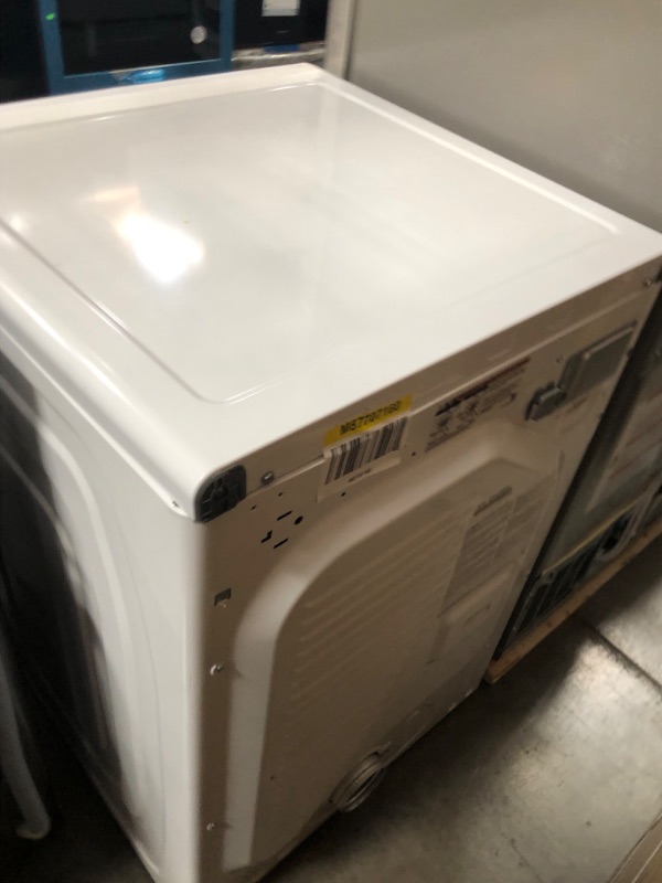 Photo 4 of Samsung 7.5-cu ft Stackable Electric Dryer (White)
