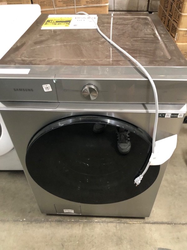 Photo 2 of Samsung Bespoke 5.3-cu ft High Efficiency Stackable Steam Cycle Smart Front-Load Washer (Silver Steel) ENERGY STAR